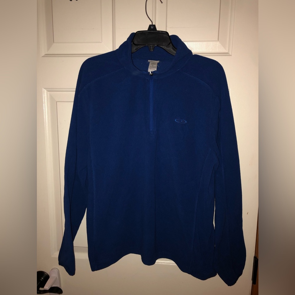 Men’s fleece pullover with 3/4 zip neckline Size Medium C9 by Champion preowned